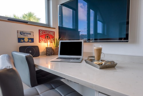 Papillon, a modern Southwold flat with balcony 9 Stay in Suffolk