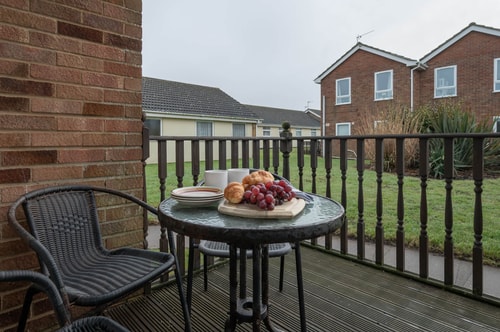 100 Waterside Park 7 Stay in Suffolk
