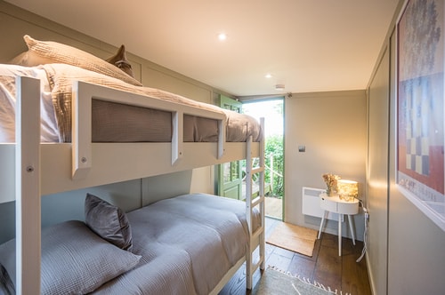 Feather Lodge, Toad Hall, Wangford 5 Stay in Suffolk