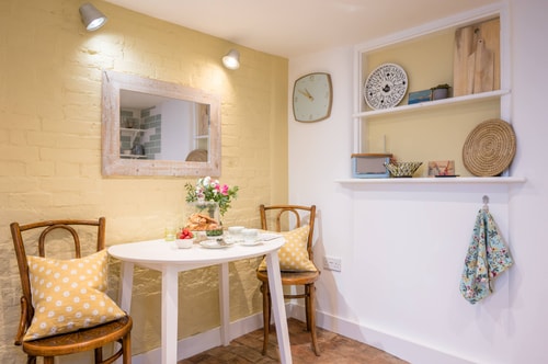 The Nest, Dickleburgh 16 Stay in Suffolk