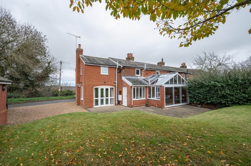 1 Box Iron Cottage, Shotley 34 Stay in Suffolk