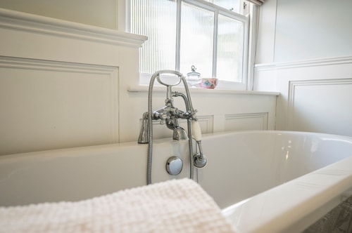 Market Cross House, Aldeburgh. Sea front holiday home 37 Stay in Suffolk