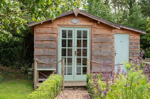Pebble Lodge, Toad Hall, Wangford 5 Stay in Suffolk