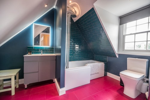 The Poppies, a stylish Aldeburgh holiday home 13 Stay in Suffolk