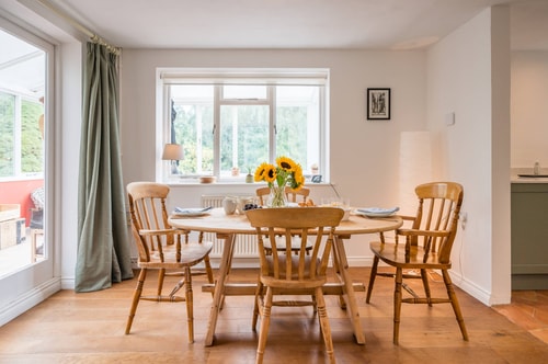 The Bantams, Monk Soham 9 Stay in Suffolk