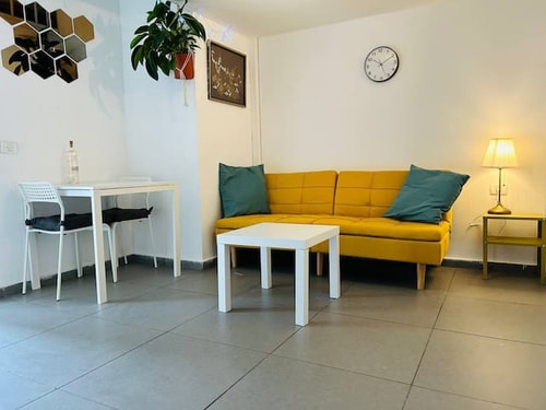 Cozy Loft+Balcony In Florentin, Levinsky Market