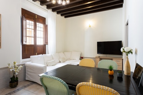 1. Alma. Apartamento en casa histórica