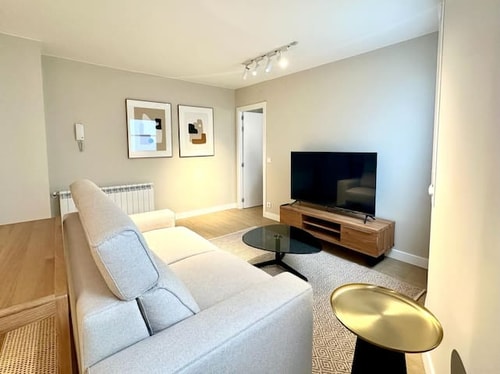 Cantón Pequeño Dwelling