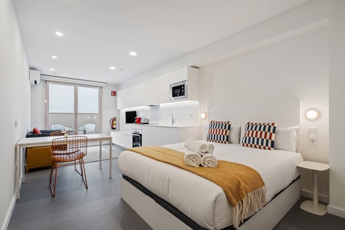 Cozy studio with connection Cuatro Caminos