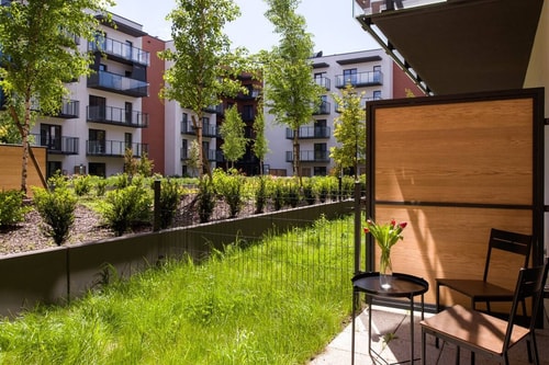 Domus Aurea — Garden, Balcony & Free Parking