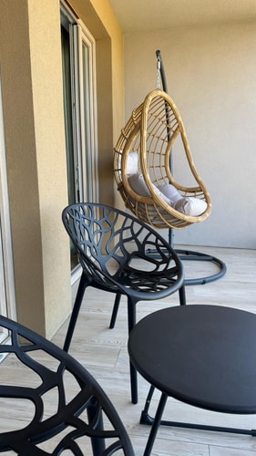 Cubicle 52 Terrace & Free Parking