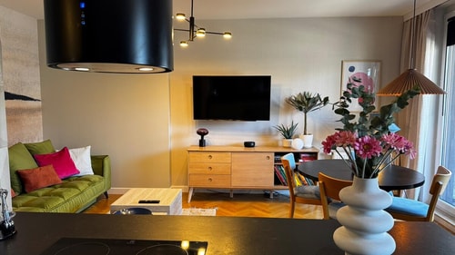 Bagry Lake Grand Terrace AC & Free Parking