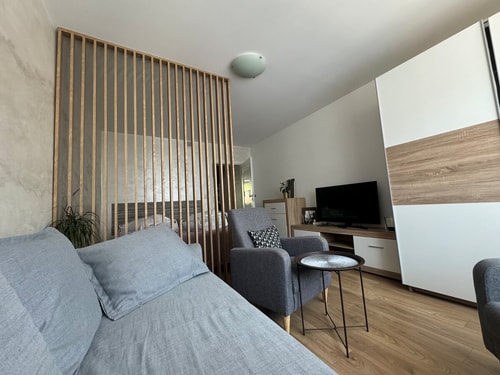 Kalwaryjska Spot Apartment in a Good Location