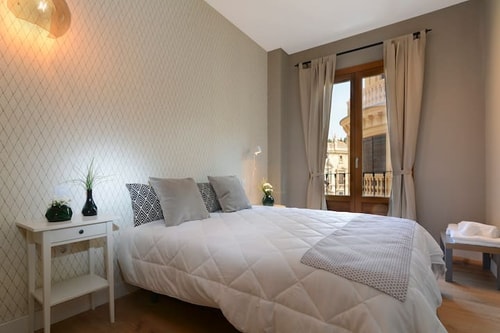 Habitación cuádruple con vistas a Plaza Nueva