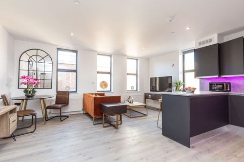 Sussex House | Executive Apartment | Central | New