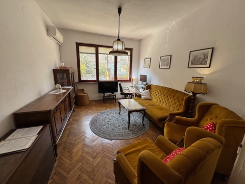 Charming Sea Garden Apartment