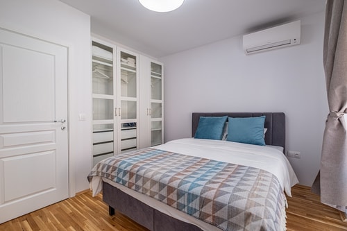 Seaside Luxury Complex and Spa Apartment