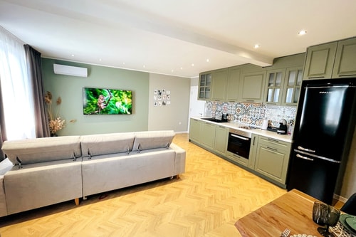 Varna Top Center Luxury Apartment