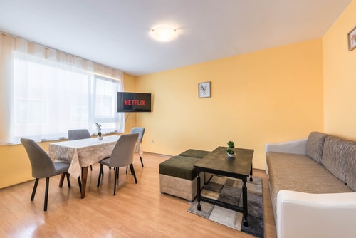 Edelweiss Apartment with Garage