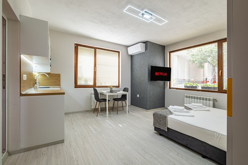 Perfect Stay Near Sea Garden 3