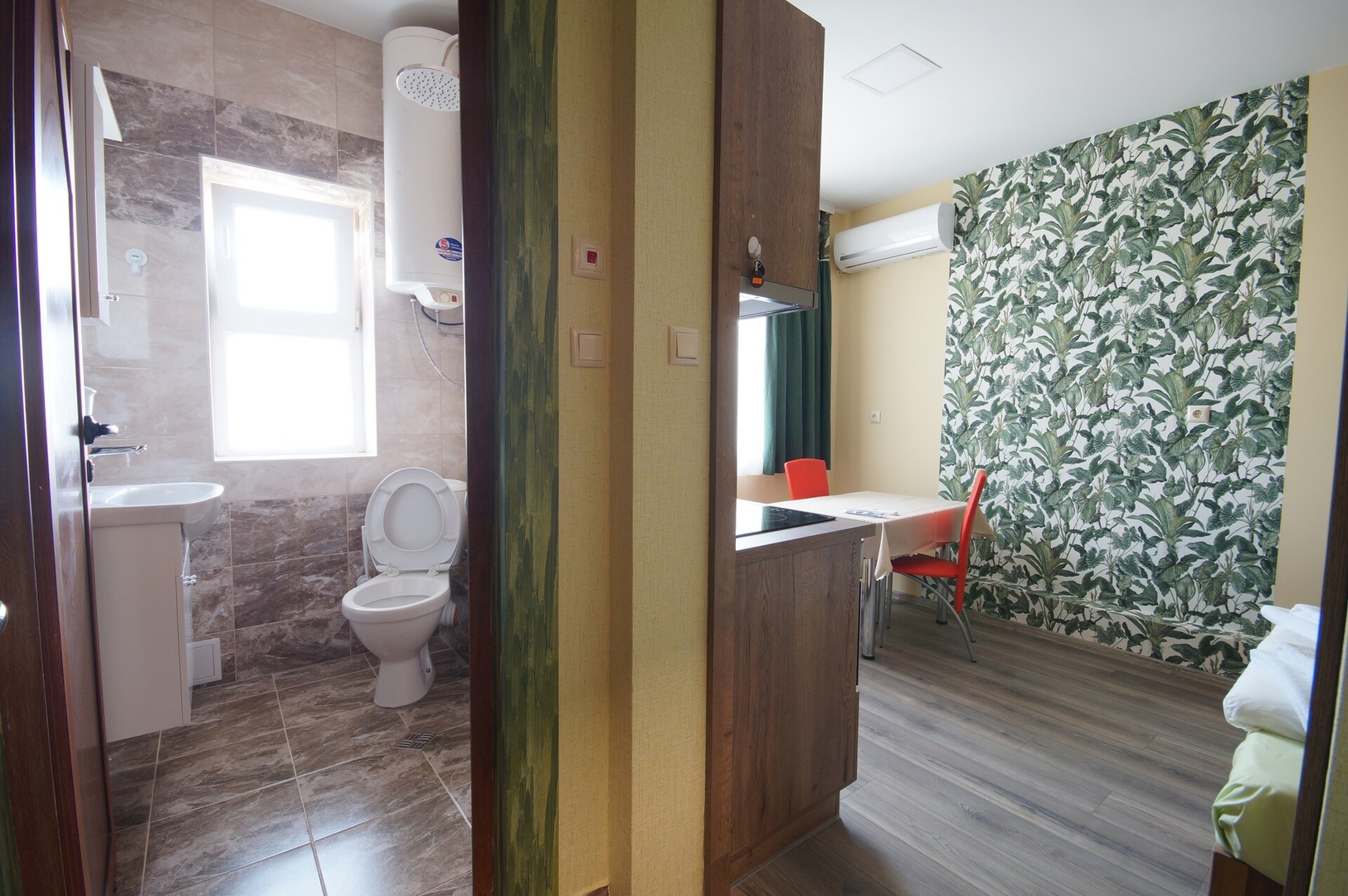 BOLERO Suite 11 7 BOLERO Suites