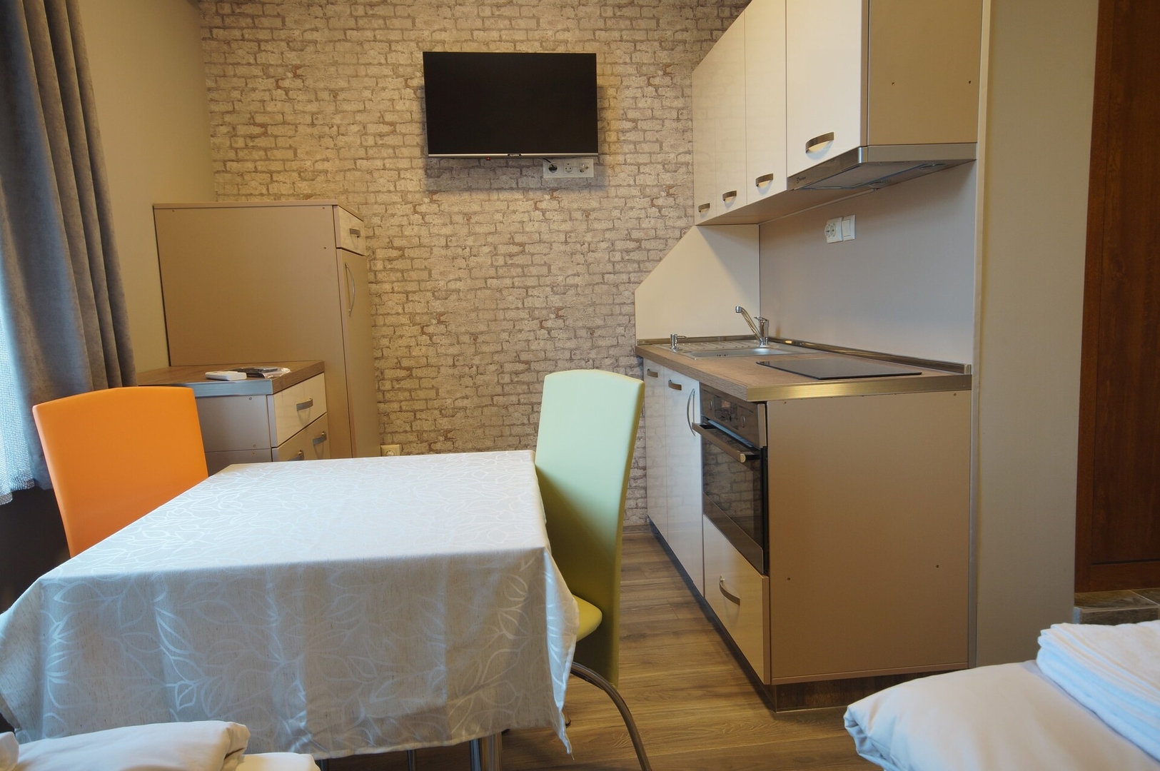 BOLERO suite 13 11 BOLERO Suites