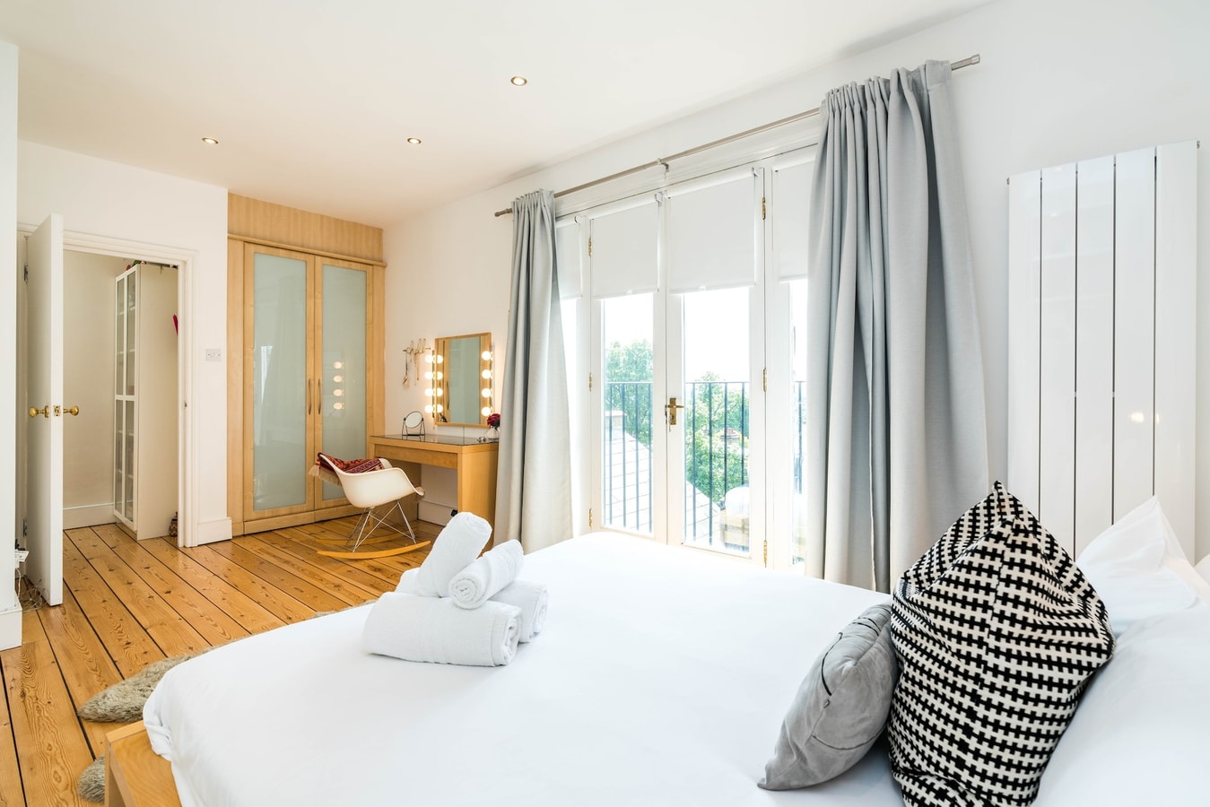 Beautiful 3BD Home Forest Hill South London 15 Hello Guest