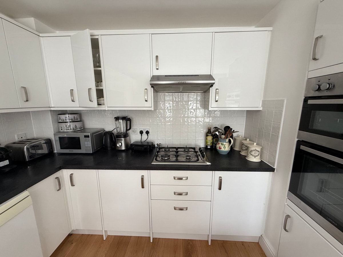 Oxford Summertown - 3BD Gated Home with Garden 17 Hello Guest