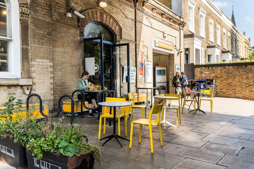 Charming 2 Bedroom Apartment in Kentish Town 15 Hello Guest