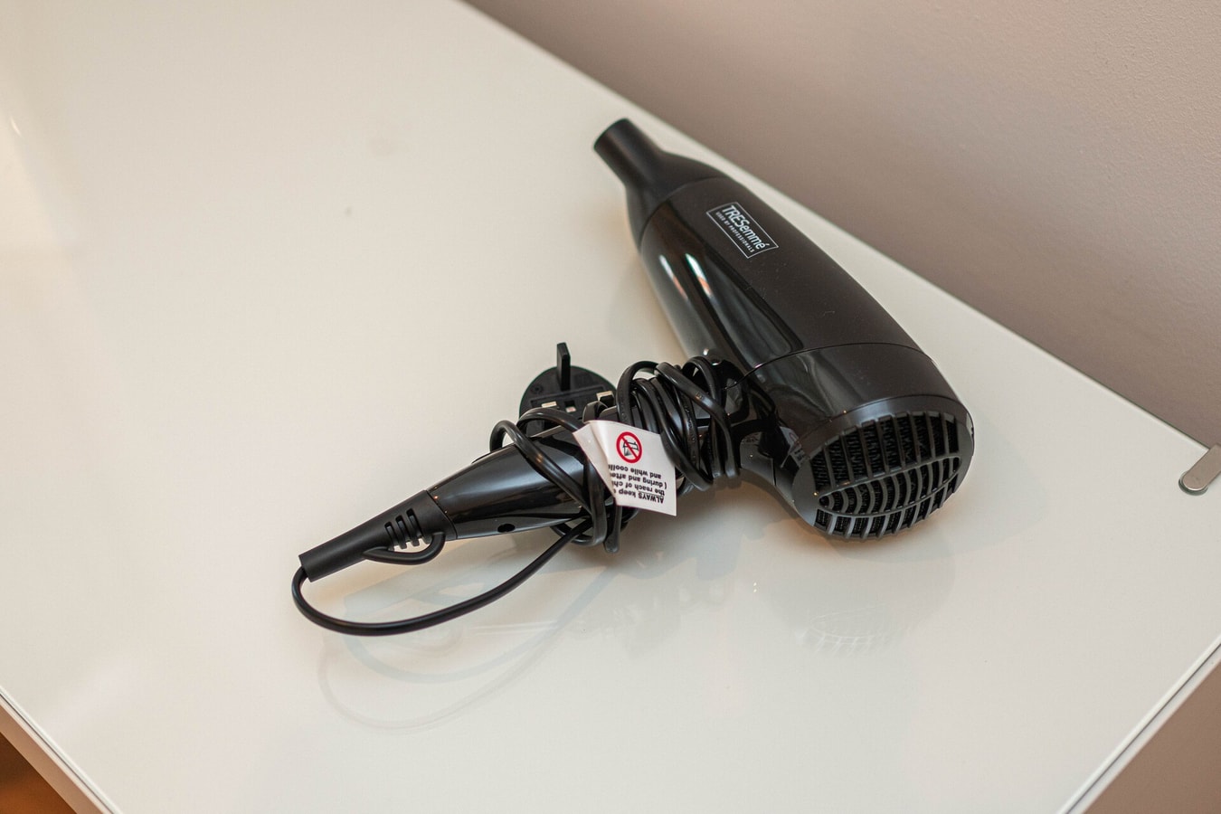 Modern 1-Bed Flat in Central Bloomsbury 19 Hello Guest