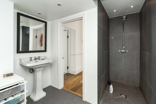 Fantastic 3 Bedroom Flat West Hampstead 16 Hello Guest