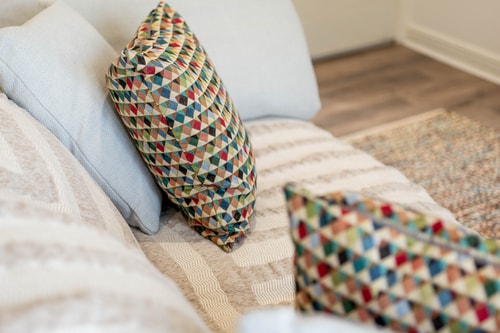 Loughton Hideaway: Cozy 1BD Near Tube & Nature 20 Hello Guest