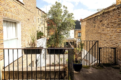 Elegant and Peaceful 2BD apt - Barons Court/London 14 Hello Guest