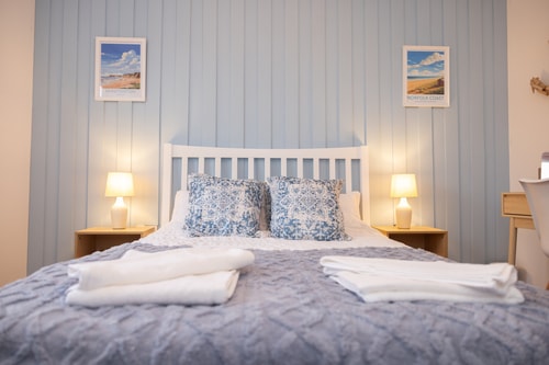 Snettisham Haven: Bright 2BD Coastal Retreat