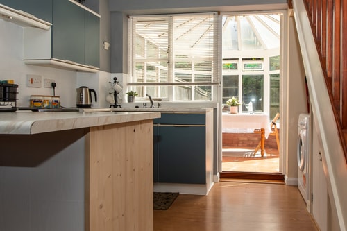 Cosy Homely House with Conservatory and Garden 8 Hello Guest