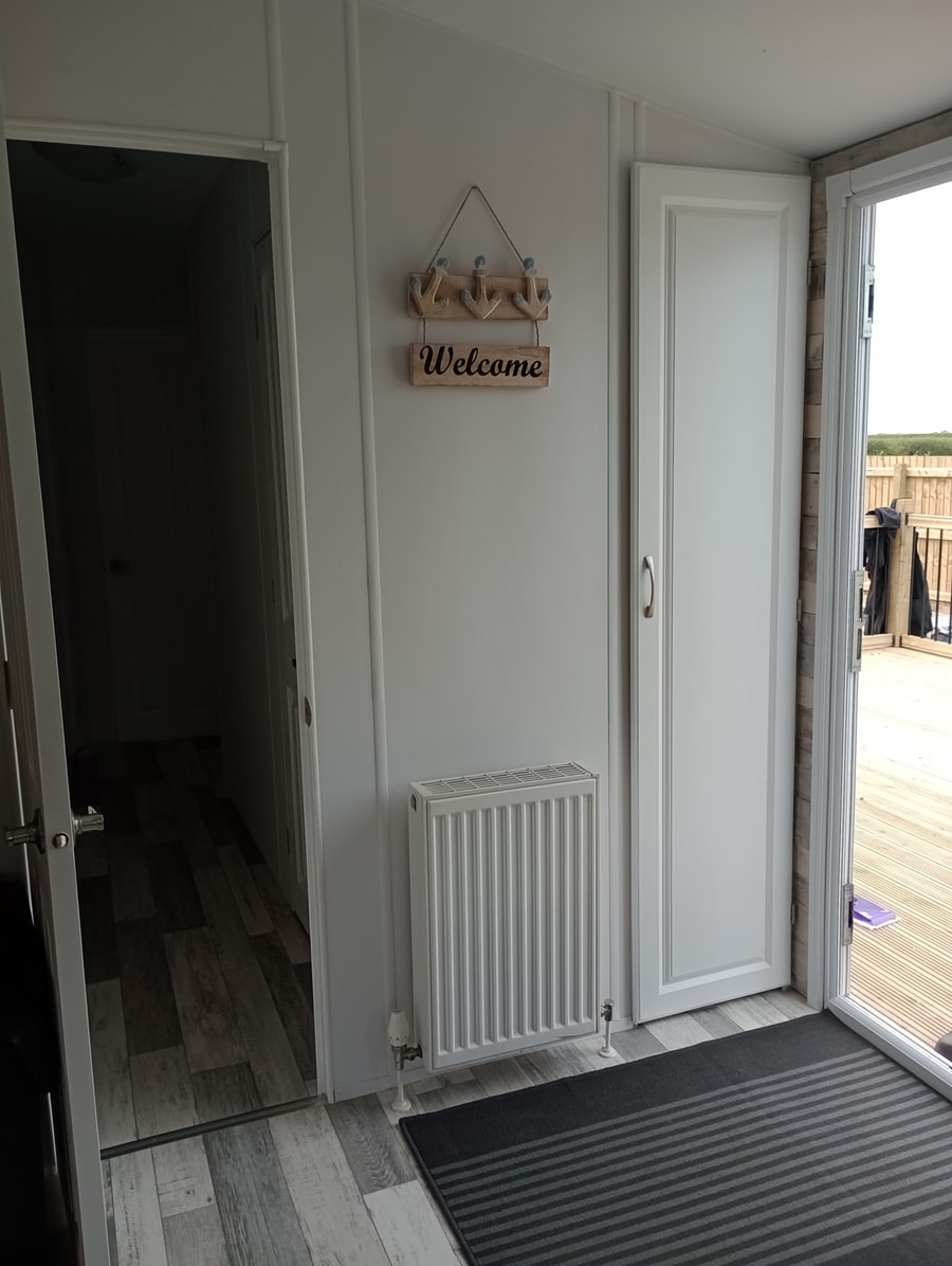 Lapwing Lodge, Howdales 11 Hello Guest