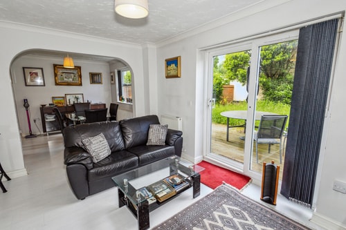 Urban Oasis - Modern 2B/2B Retreat Near Nature 15 Hello Guest