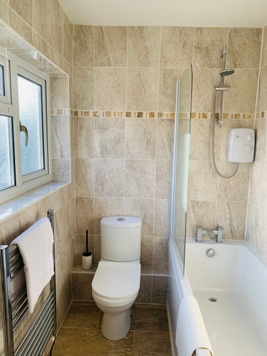 Elegant 3BD Edwardian Home Warminster 26 Hello Guest