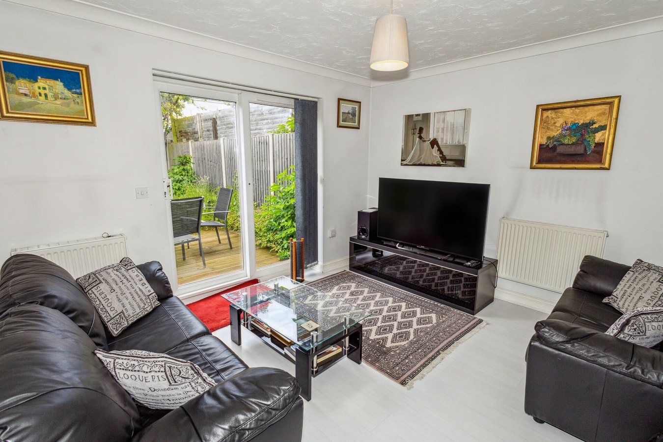 Urban Oasis - Modern 2B/2B Retreat Near Nature 30 Hello Guest