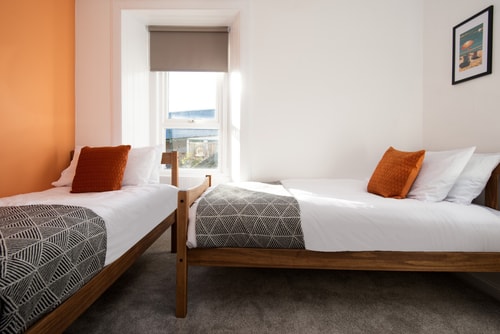 T&J House in Eyemouth: Cozy Coastal Retreat 8 Hello Guest