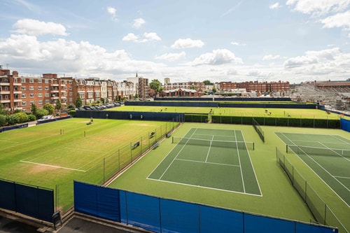 Elegant 2BD Flat with Views Near Barons Court 3 Hello Guest