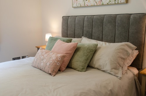 Modern 2-Bed Flat in Tavistock Centre 4 Hello Guest