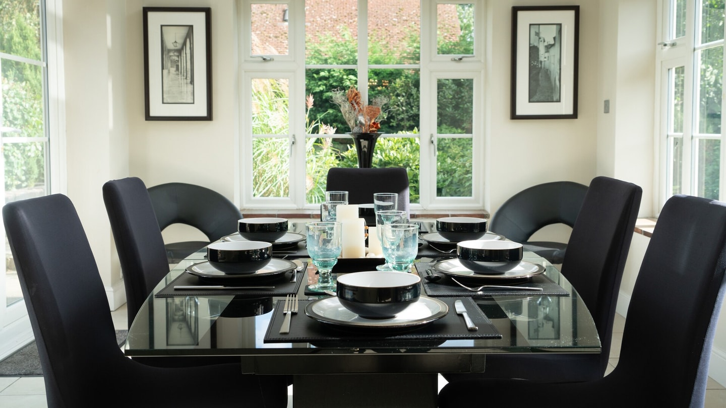 Superb 4BD Stay in Wyton and Houghton Village 6 Hello Guest