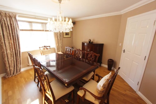 Immaculate 4BD Family Home in Lee on the Solent 5 Hello Guest