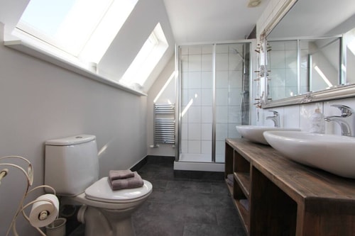 Immaculate 4BD Family Home in Lee on the Solent 15 Hello Guest