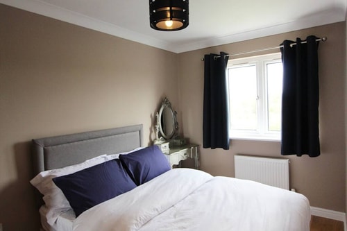 Immaculate 4BD Family Home in Lee on the Solent 23 Hello Guest