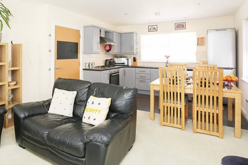 3Bed/2Bath Duplex Apartment - Pure Bliss Belfast 0 Hello Guest