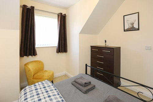 3Bed/2Bath Duplex Apartment - Pure Bliss Belfast 14 Hello Guest