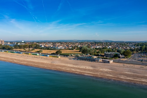 Tranquil 3BD Haven by the Sea in Littlehampton 1 Hello Guest