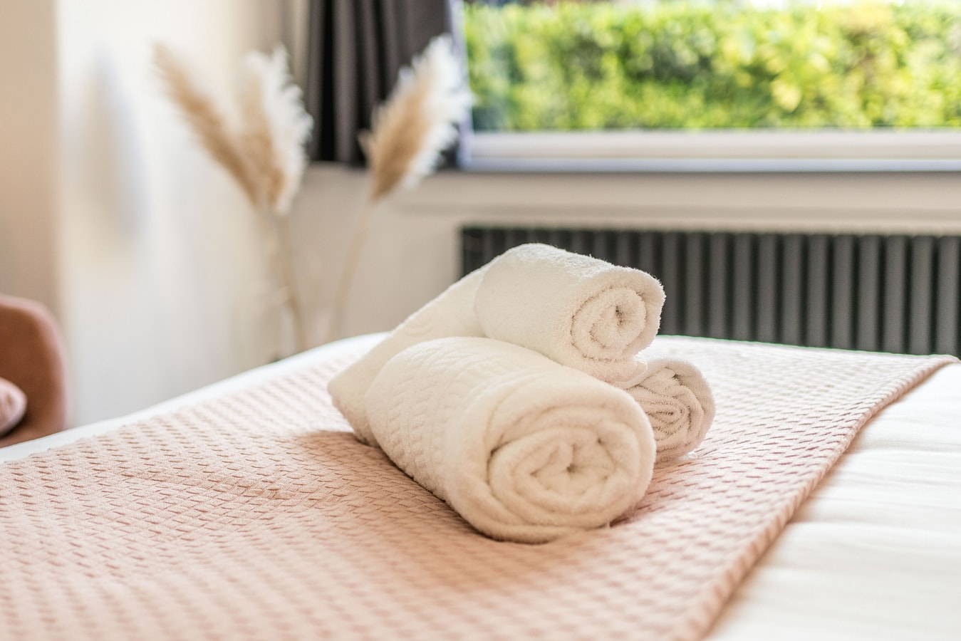 Spacious 1BR Flat in Wanstead: Garden & Comfort 5 Hello Guest